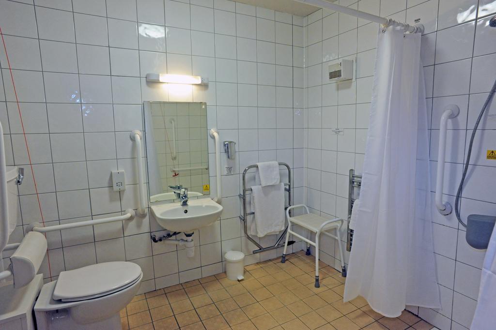 Brentwood Inn By Greene King Inns Rotherham Phòng bức ảnh